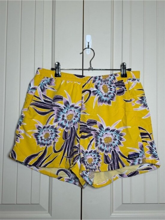 None Pants - Shorts